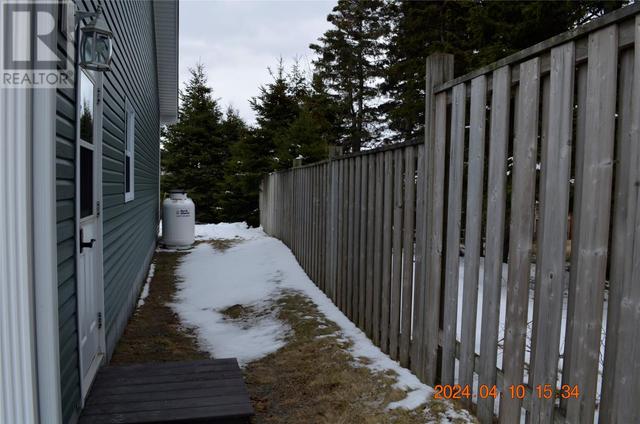 3 Bay Roberts Drive, House attached with 3 bedrooms, 2 bathrooms and null parking in Bay Roberts NL | Image 3