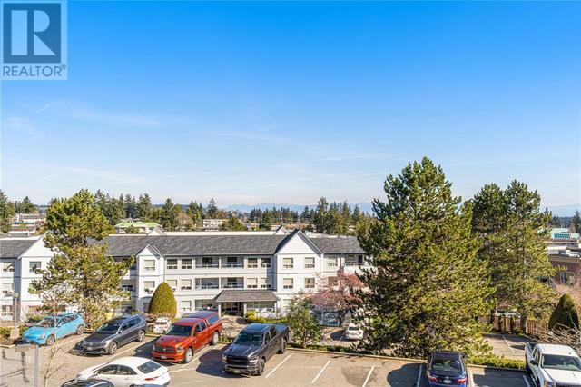 211 - 1633 Dufferin Cres, Condo with 2 bedrooms, 2 bathrooms and 1 parking in Nanaimo BC | Image 19