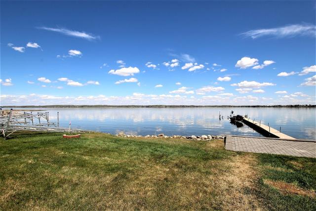 166 Marina Bay Court, House detached with 2 bedrooms, 1 bathrooms and 2 parking in Sylvan Lake AB | Image 3