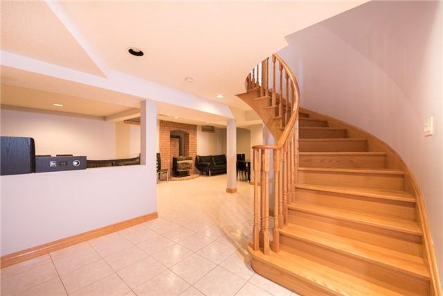 72 Coronation Circ, House detached with 4 bedrooms, 4 bathrooms and 2 parking in Brampton ON | Image 13