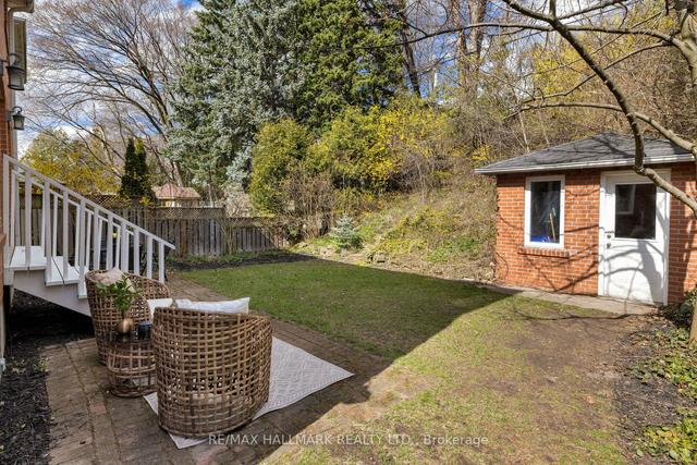 57 Woodland Park Rd, House detached with 4 bedrooms, 4 bathrooms and 3 parking in Toronto ON | Image 32