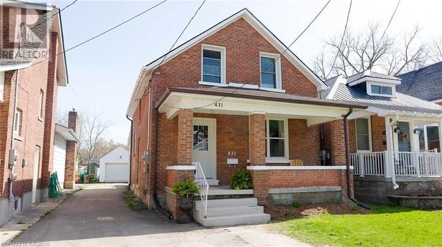 431 - 13th Street ""A"" W, House detached with 3 bedrooms, 1 bathrooms and 2 parking in Owen Sound ON | Card Image