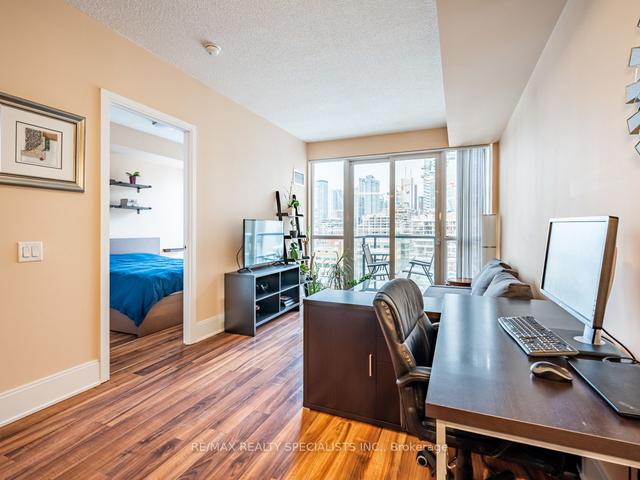 824 - 560 Front St W, Condo with 1 bedrooms, 1 bathrooms and 1 parking in Toronto ON | Image 5
