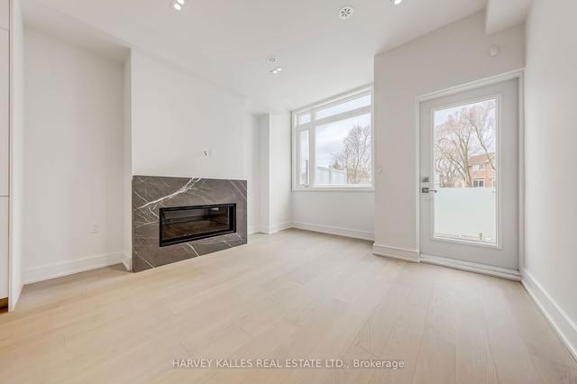 36b Churchill Ave W, House attached with 4 bedrooms, 4 bathrooms and 2 parking in Toronto ON | Image 4