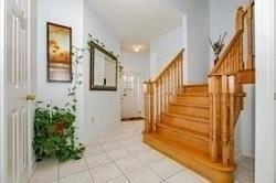 5172 Dubonet Dr, House detached with 3 bedrooms, 4 bathrooms and 4 parking in Mississauga ON | Image 2