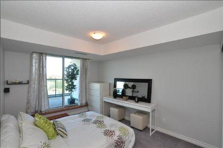1103 - 18 Harding Blvd, Condo with 2 bedrooms, 2 bathrooms and 1 parking in Richmond Hill ON | Image 7