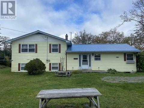 402 West Side Indian Harbour Lake Road, House detached with 4 bedrooms, 2 bathrooms and null parking in St. Mary's NS | Card Image