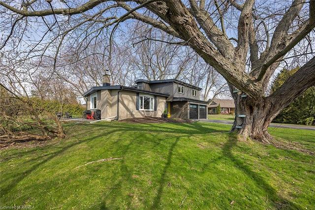200 Old Orchard Road, House detached with 3 bedrooms, 1 bathrooms and 8 parking in Greater Napanee ON | Image 23