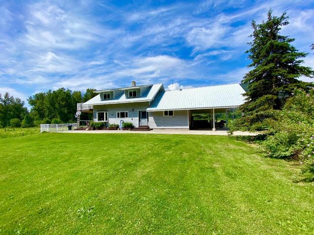 11325 Granby Road, House detached with 4 bedrooms, 3 bathrooms and null parking in Kootenay Boundary D BC | Image 8