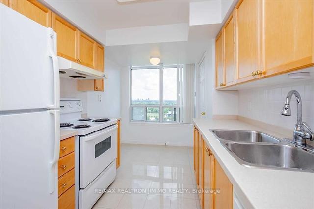 1815 - 8 Hillcrest Ave, Condo with 2 bedrooms, 2 bathrooms and 1 parking in Toronto ON | Image 16