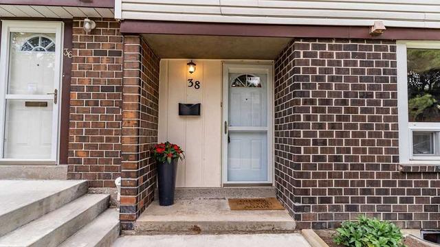 38 Harridine Lane, Townhouse with 3 bedrooms, 2 bathrooms and 2 parking in Ajax ON | Image 31