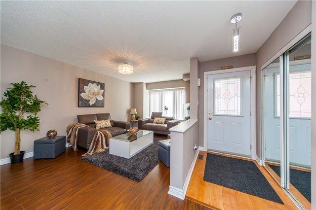 Unit 12 - 4200 Kingston Rd, House attached with 3 bedrooms, 3 bathrooms and 2 parking in Toronto ON | Image 2