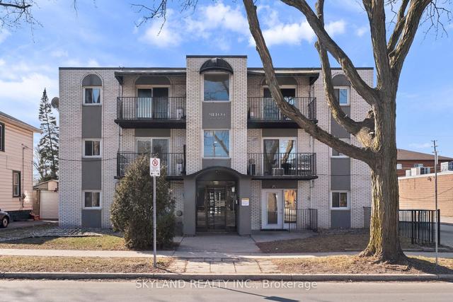 915 Campbell Ave, Condo with 1 bedrooms, 1 bathrooms and 0 parking in Windsor ON | Image 1