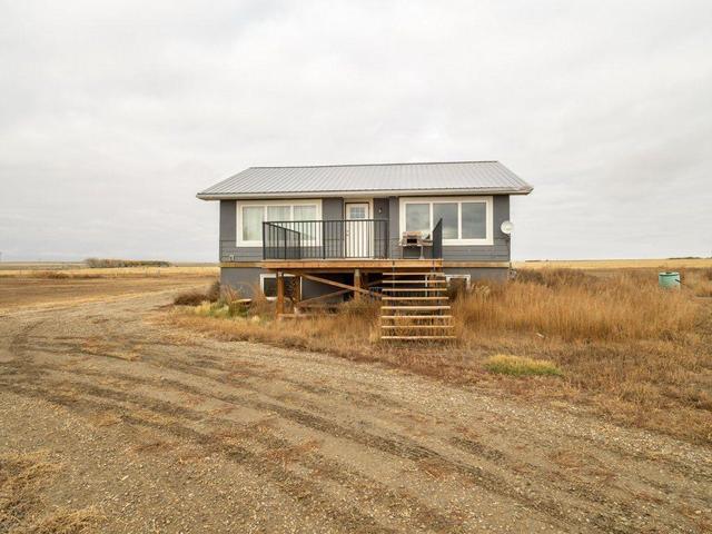 13498 Range Road 164, House detached with 2 bedrooms, 1 bathrooms and null parking in Taber MD AB | Image 1