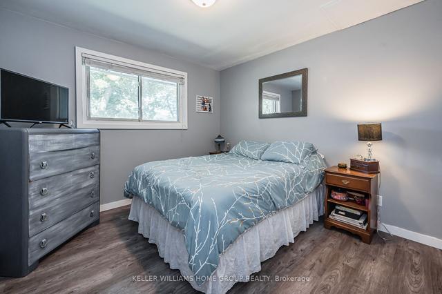 42 Daniel Ave, House detached with 3 bedrooms, 2 bathrooms and 4 parking in Kitchener ON | Image 8
