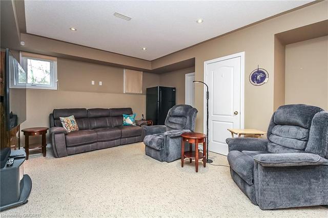 48 Oriole Crescent W, House detached with 4 bedrooms, 3 bathrooms and 6 parking in Wasaga Beach ON | Image 27