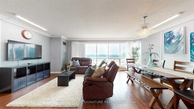 1506 - 18 Lee Centre Dr, Condo with 4 bedrooms, 2 bathrooms and 2 parking in Toronto ON | Image 17