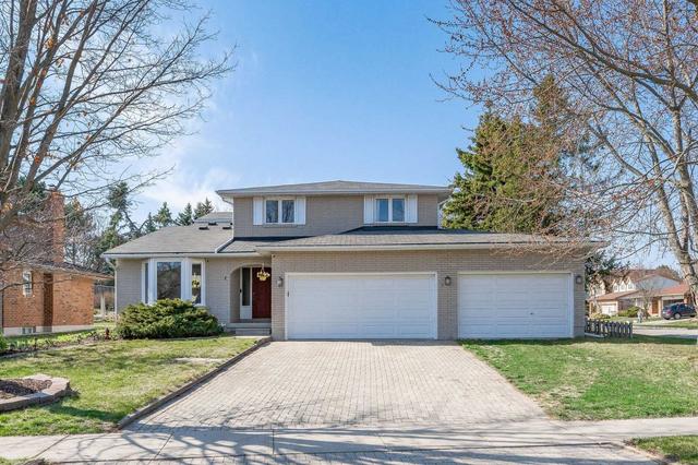 1 Halesmanor Crt, House detached with 4 bedrooms, 3 bathrooms and 7 parking in Guelph ON | Image 1