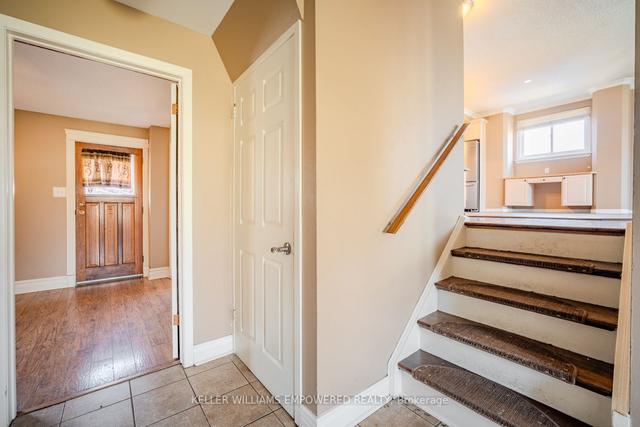 24 Governor Grove Cres, House detached with 3 bedrooms, 2 bathrooms and 5 parking in Brampton ON | Image 16