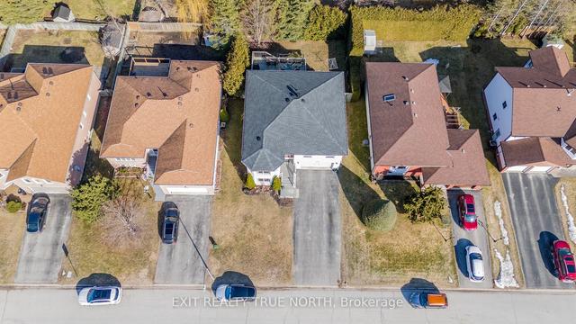 59 Riverdale Dr, House detached with 3 bedrooms, 2 bathrooms and 6 parking in Wasaga Beach ON | Image 25