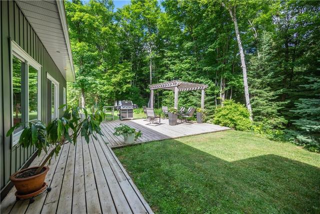 419 Sunny Hill Road, House detached with 3 bedrooms, 3 bathrooms and 10 parking in Madawaska Valley ON | Image 4