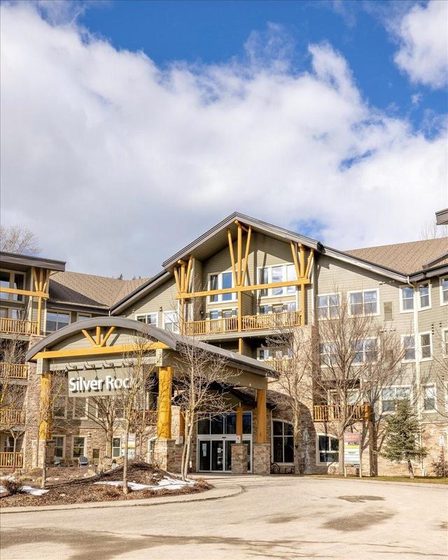 201 - 1500 Mcdonald Avenue, Condo with 2 bedrooms, 2 bathrooms and 1 parking in Fernie BC | Image 3