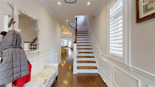 19 b Alan Ave, House detached with 4 bedrooms, 4 bathrooms and 3 parking in Toronto ON | Image 23