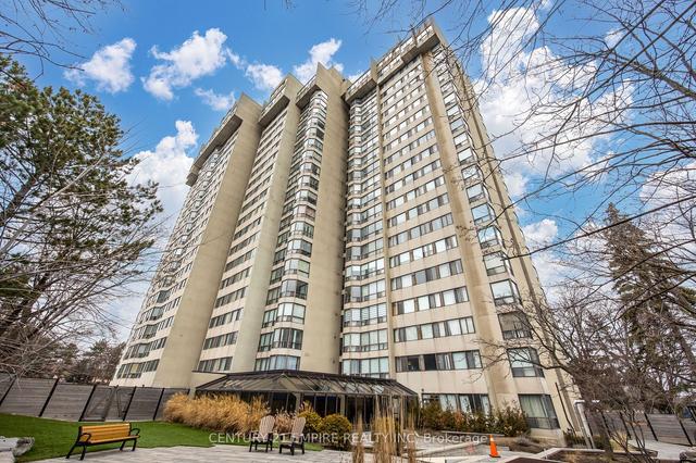 1202 - 200 Robert Speck Pkwy, Condo with 3 bedrooms, 2 bathrooms and 2 parking in Mississauga ON | Image 2