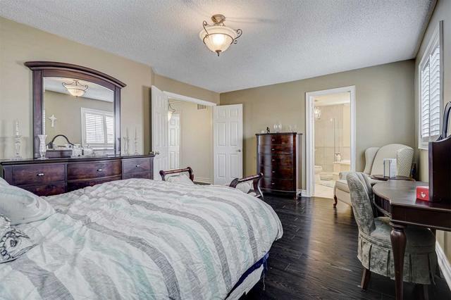 48 Pertosa Dr, House detached with 4 bedrooms, 4 bathrooms and 6 parking in Brampton ON | Image 13