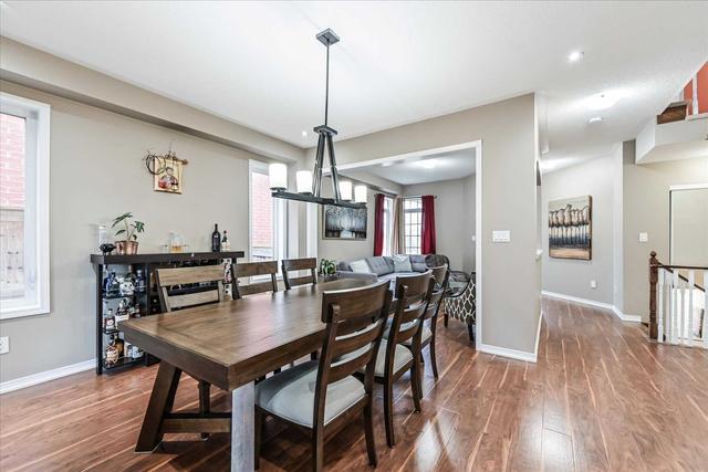 1388 Tall Pine Crt, House detached with 4 bedrooms, 3 bathrooms and 6 parking in Oshawa ON | Image 3