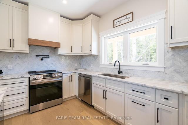 320 Concession Road 12 W, House detached with 3 bedrooms, 3 bathrooms and 23 parking in Tiny ON | Image 38