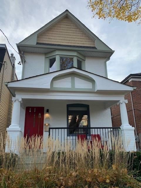 40 Ellerbeck St, House detached with 3 bedrooms, 3 bathrooms and 3 parking in Toronto ON | Card Image