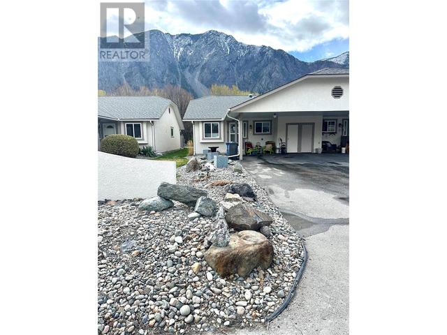 815 - 11th Avenue Unit# 4, House attached with 2 bedrooms, 2 bathrooms and 2 parking in Keremeos BC | Image 43