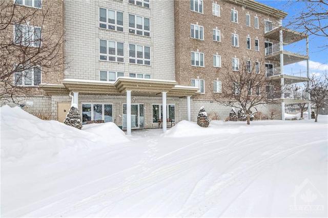 104 - 134 Edwards Street, Condo with 2 bedrooms, 2 bathrooms and 1 parking in Clarence Rockland ON | Image 1