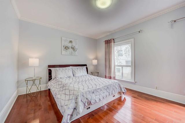 60 Grange Ave, House attached with 4 bedrooms, 3 bathrooms and 0 parking in Toronto ON | Image 18