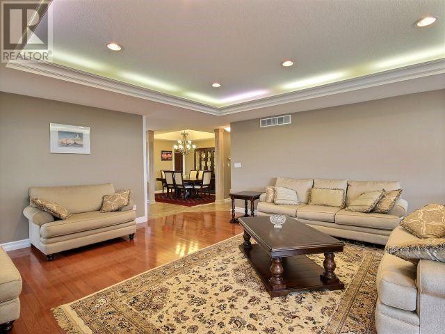 1657 Seymour Cres, House detached with 3 bedrooms, 3 bathrooms and 4 parking in London ON | Image 10