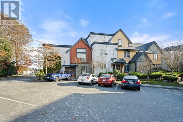 44 - 1406 Jingle Pot Rd, Condo with 1 bedrooms, 1 bathrooms and 1 parking in Nanaimo BC | Image 1