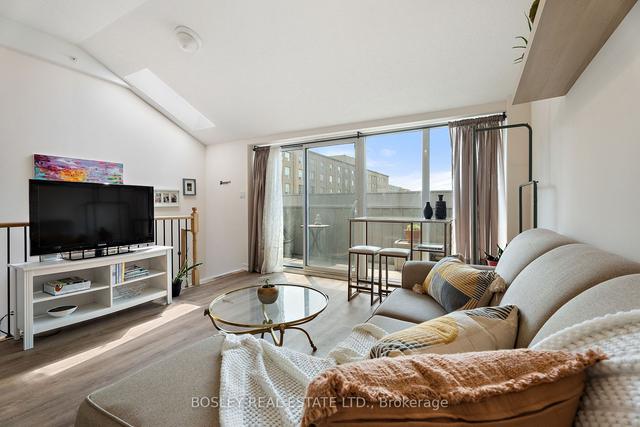 416 - 1410 Dupont St, Condo with 1 bedrooms, 1 bathrooms and 0 parking in Toronto ON | Image 1