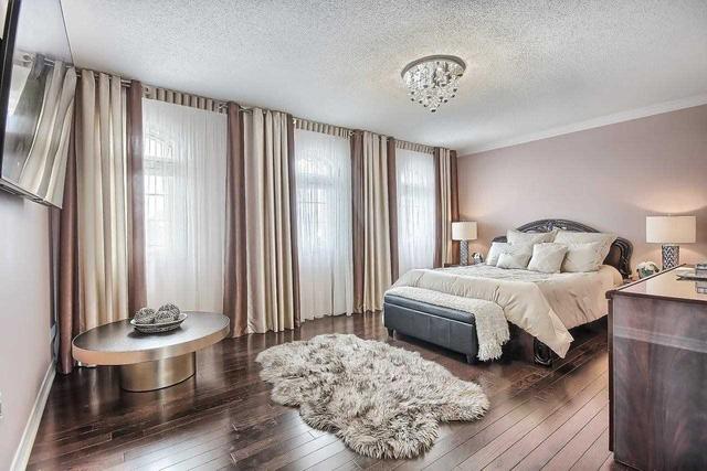 80 Headwater Cres, House detached with 4 bedrooms, 5 bathrooms and 6 parking in Richmond Hill ON | Image 10