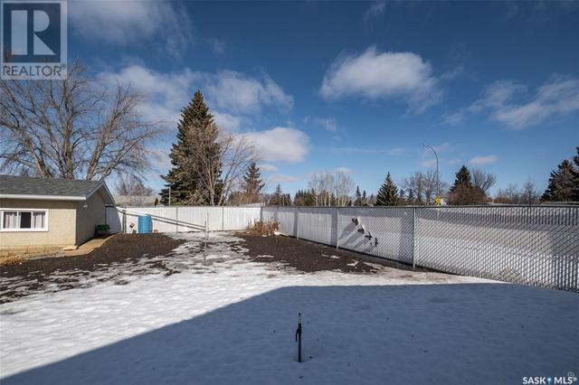 1168 Knox Place, House detached with 3 bedrooms, 3 bathrooms and null parking in Prince Albert SK | Image 34