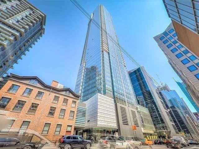 4109 - 180 University Ave, Condo with 2 bedrooms, 3 bathrooms and 1 parking in Toronto ON | Image 1