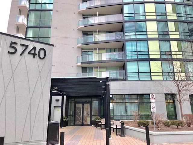 2206 - 5740 Yonge St, Condo with 2 bedrooms, 2 bathrooms and 1 parking in Toronto ON | Image 1
