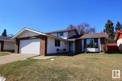 10862 33a Av Nw, House detached with 4 bedrooms, 1 bathrooms and null parking in Edmonton AB | Card Image