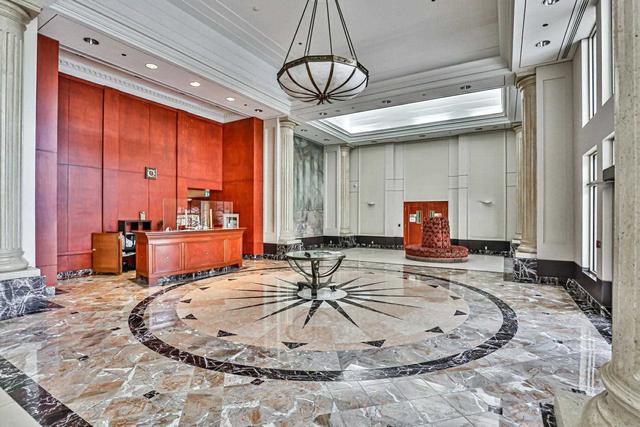 303 - 8 Lee Centre Dr, Condo with 2 bedrooms, 2 bathrooms and 1 parking in Toronto ON | Image 25