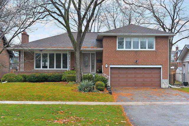 90 Mill Rd, House detached with 3 bedrooms, 3 bathrooms and 6 parking in Toronto ON | Image 1