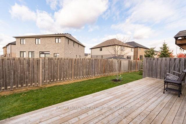 25 Finton Lane, Townhouse with 2 bedrooms, 3 bathrooms and 2 parking in Hamilton ON | Image 22