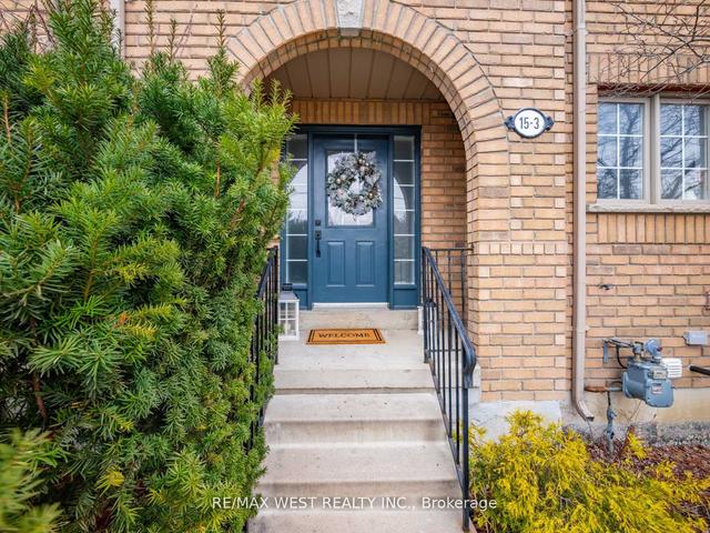 3 - 15 West Deane Park Dr W, House attached with 4 bedrooms, 4 bathrooms and 2 parking in Toronto ON | Image 23