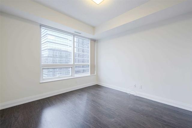 1105 - 2 Anndale Dr, Condo with 2 bedrooms, 2 bathrooms and 1 parking in Toronto ON | Image 4