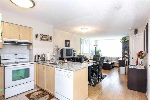 715 - 15 North Park Rd, Condo with 1 bedrooms, 1 bathrooms and 1 parking in Vaughan ON | Image 6