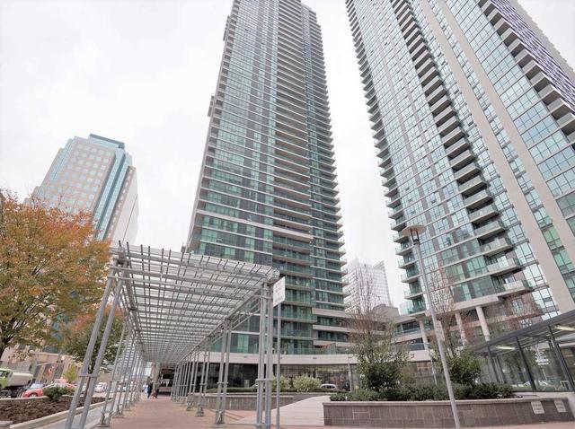 215 - 33 Bay St, Condo with 1 bedrooms, 1 bathrooms and 0 parking in Toronto ON | Image 1